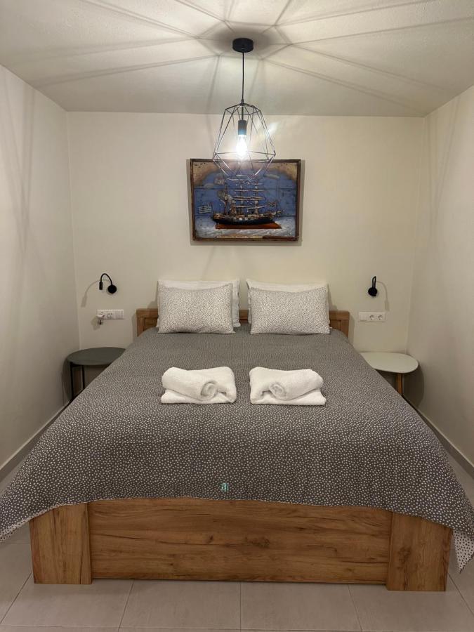 Porphyra Studio Chalki Town 外观 照片